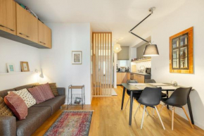 Cozy&Stylish at the Eastern Railway St. w Balcony Budapest